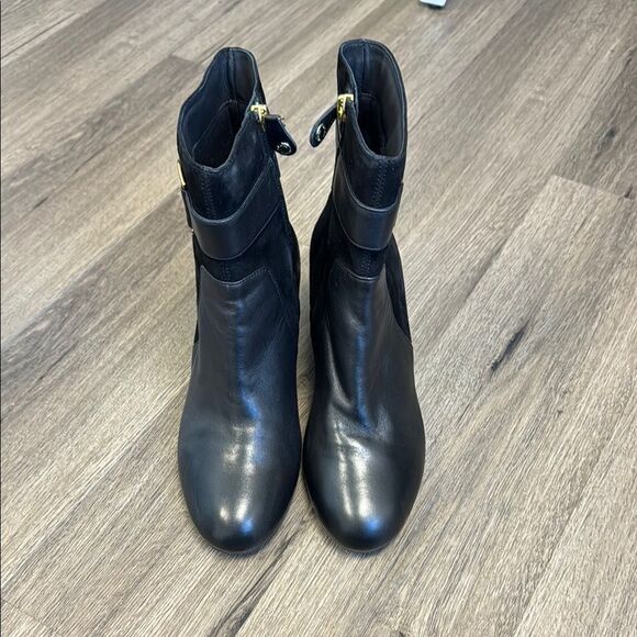 Geox Eleana Woman Black Leather Ankle Boot Size 8 - Picture 3 of 10